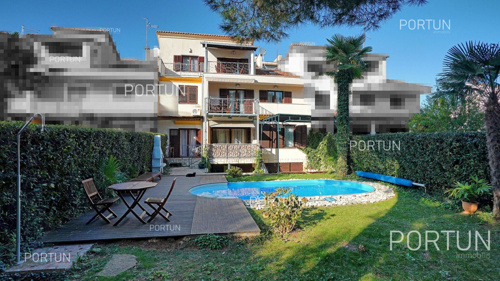 apartmanska kuća s bazenom u rovinju - slika 1
