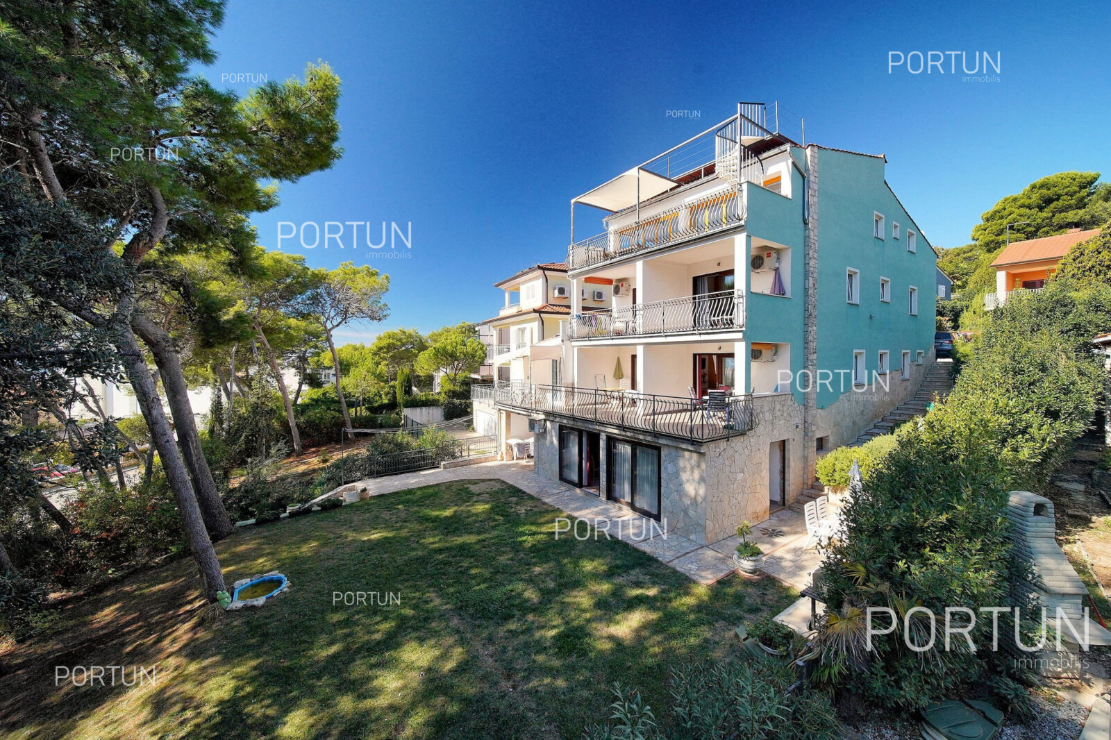 rovinj, apartmanska kuća nedaleko plaže - slika 1
