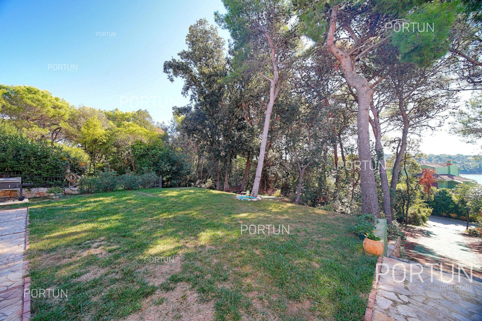 rovinj, apartmanska kuća nedaleko plaže - slika 2