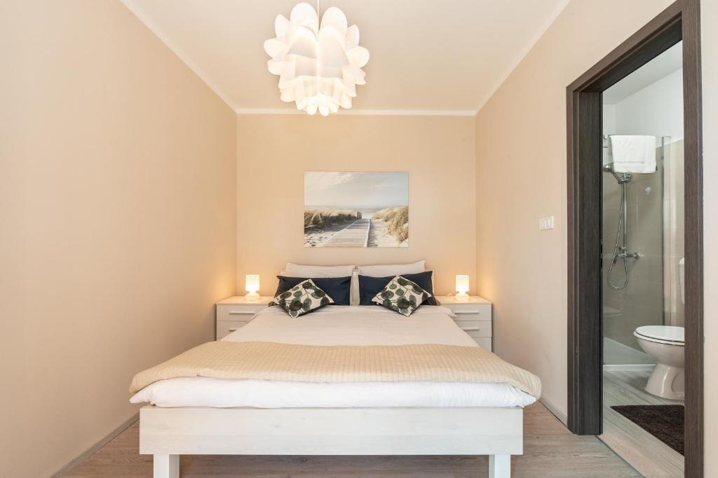kuća blizu mora s predivnim otvorenim pogledom - slika 7