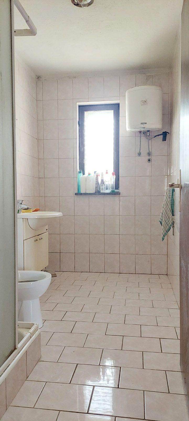 obiteljska kuća sa 3 stana i garažom - slika 6