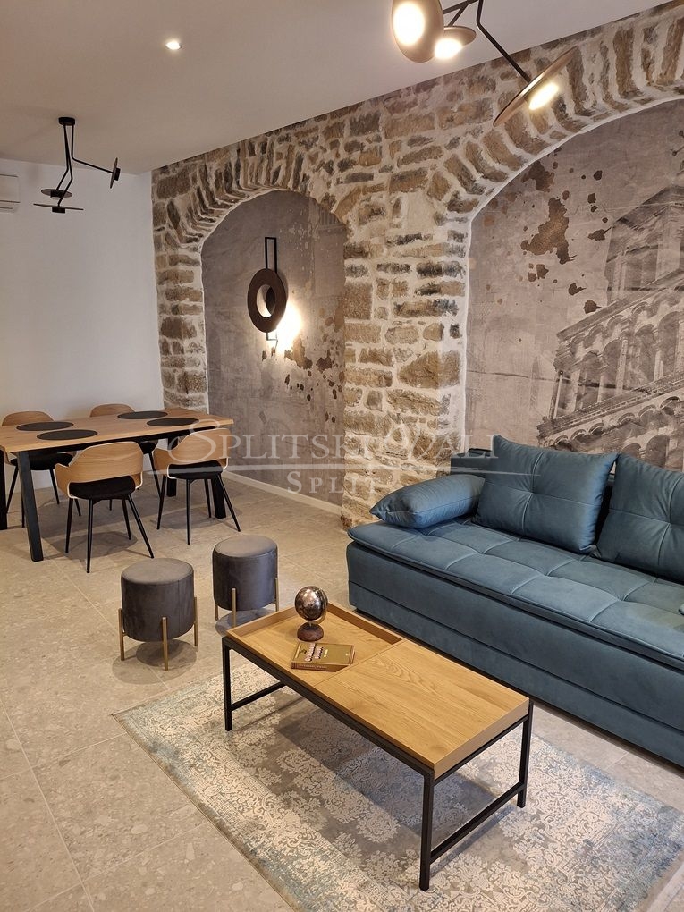 novouređeni jednosobni stan u centru splita 01.11. - 31.05. - slika 4