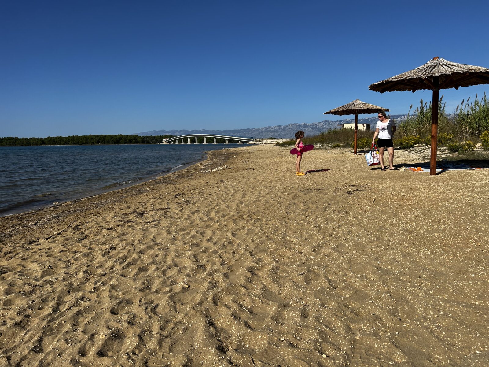 stan privlaka kod zadra - novogradnja 2022god. 3-sobni 40m od plaže - slika 5