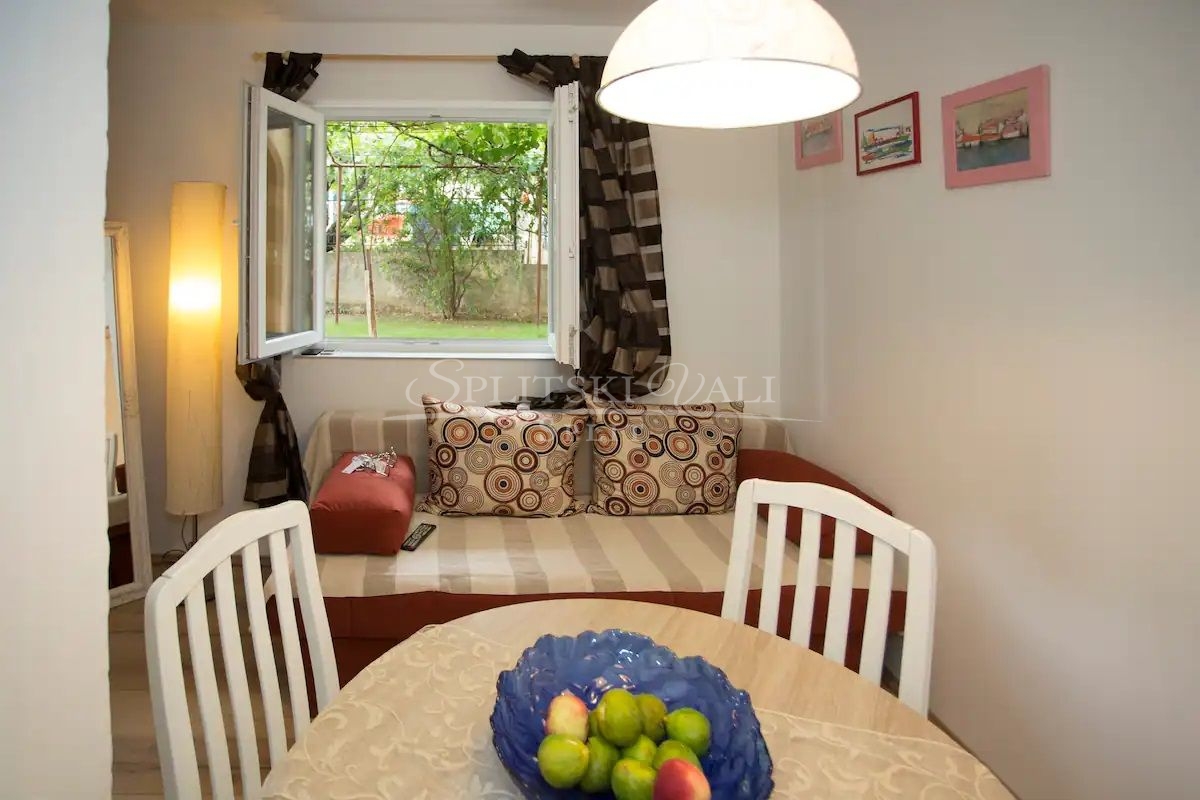 apartman sa pristupom bazenu, solin - za najam od 22.09.-01.06 - slika 5