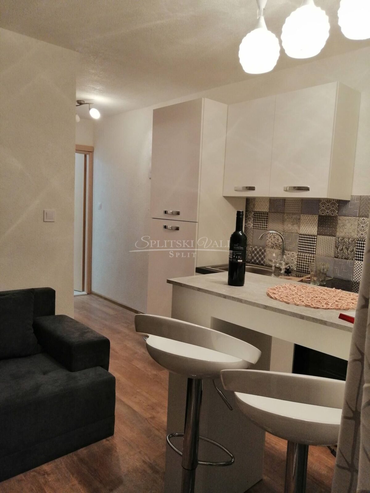 dvosobni apartman sa pristupom bazenu, solin - od 22.09.-01.06. - slika 6