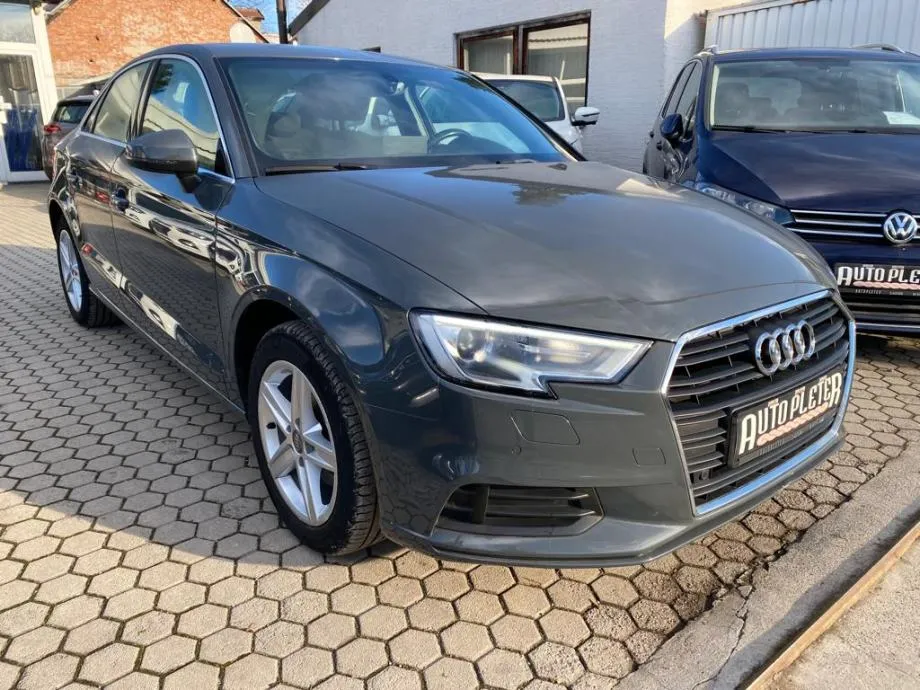 Audi A3 1,6 TDI S-TRONIC, NAVI, KAMERA, 1. VLASNIK, 4X GARANCIJA! - Martinovka