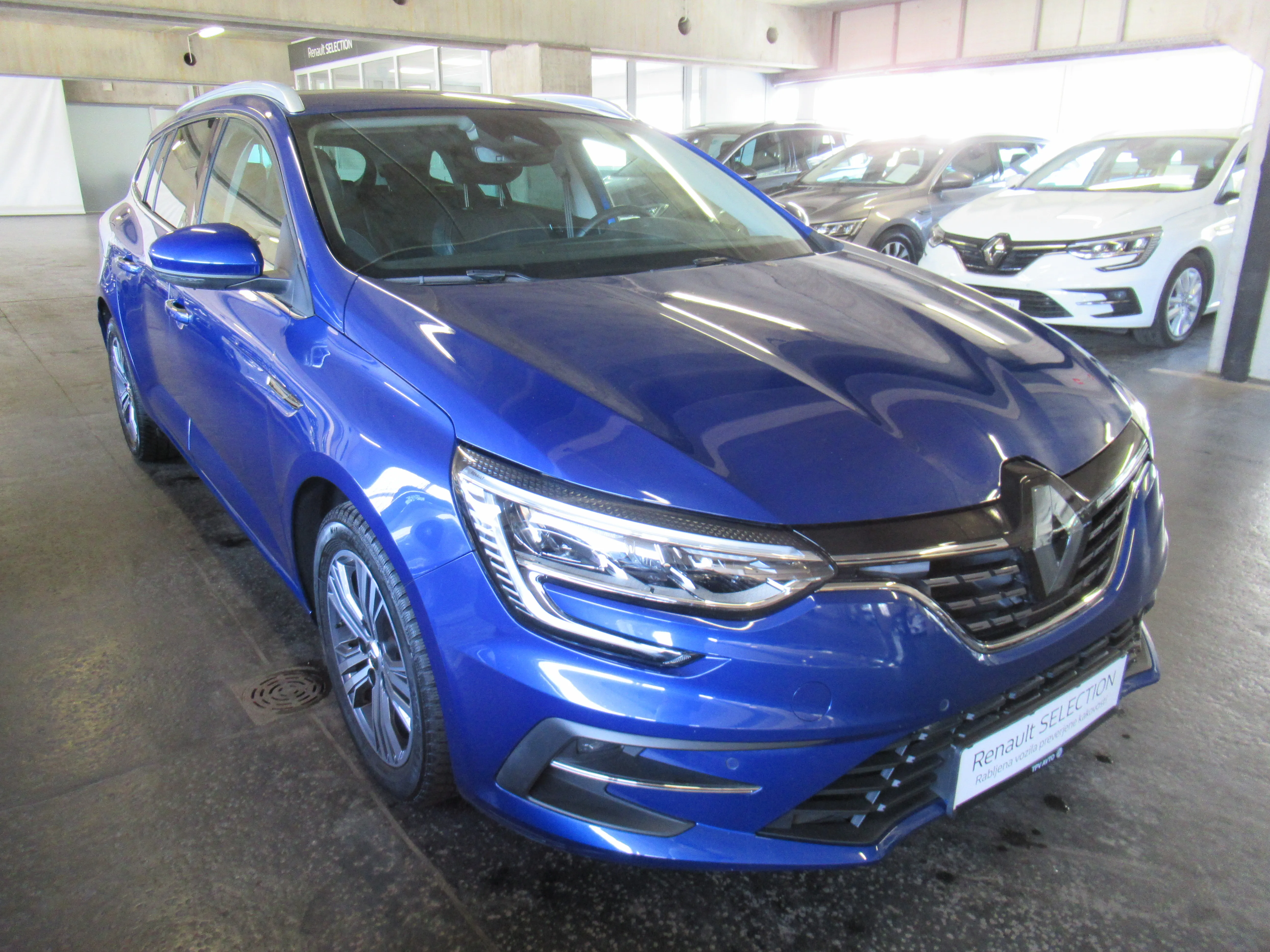 renault megane intens dci 115 edc -slo. 1 lastn. samo 23.500 km - slika 7