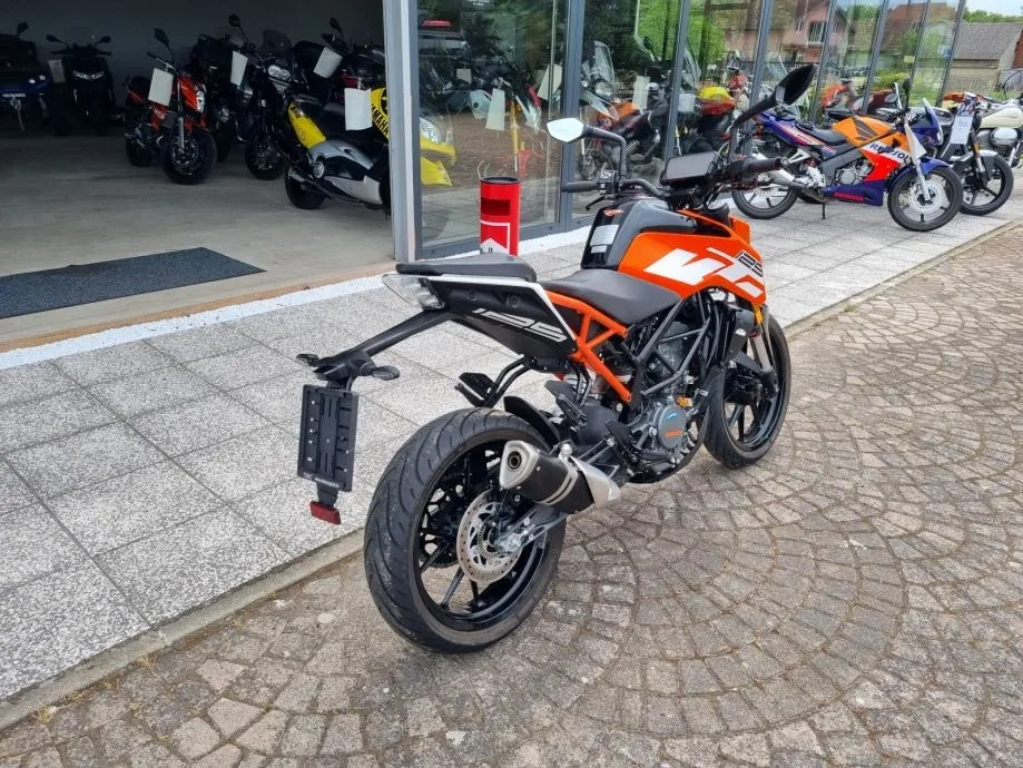 ktm duke 125 abs, a1 kategorija, s garancijom, 2019 god. - slika 3