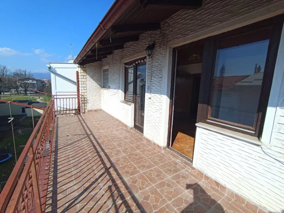 kuća: zagreb (trnovčica), 300.00 m2 = 4 etaže / stana (prodaja) - slika 13