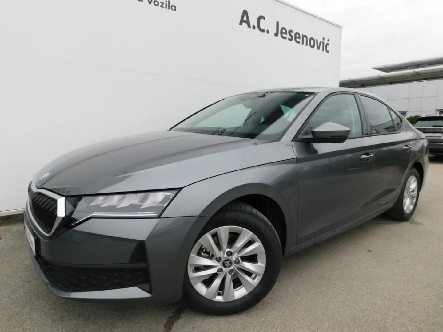 00159 škoda octavia fl essence 2.0 tdi - slika 7