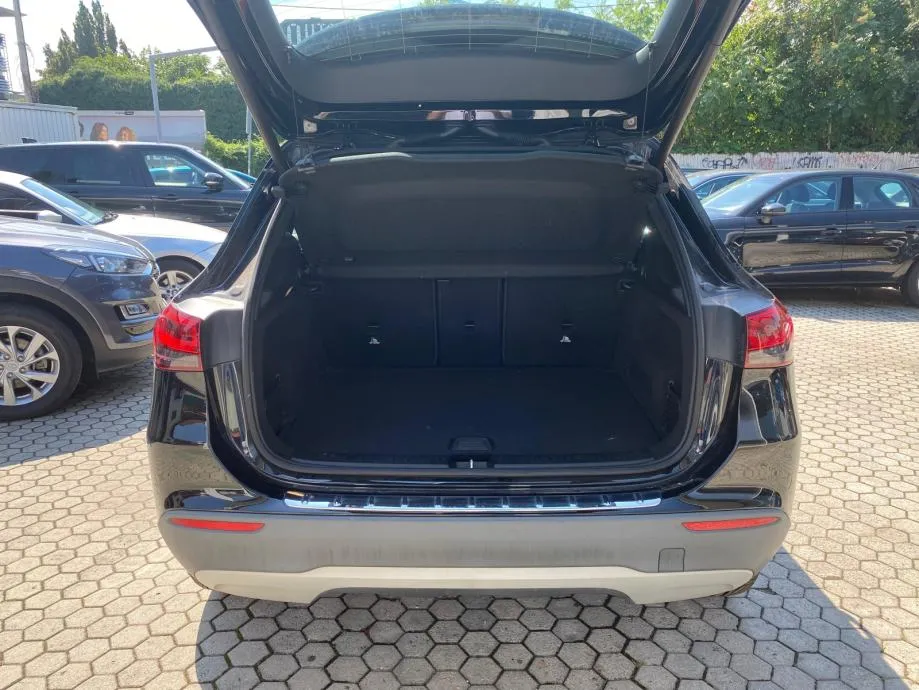 mercedes-benz gla 200d 4matic 4xgarancija - slika 5
