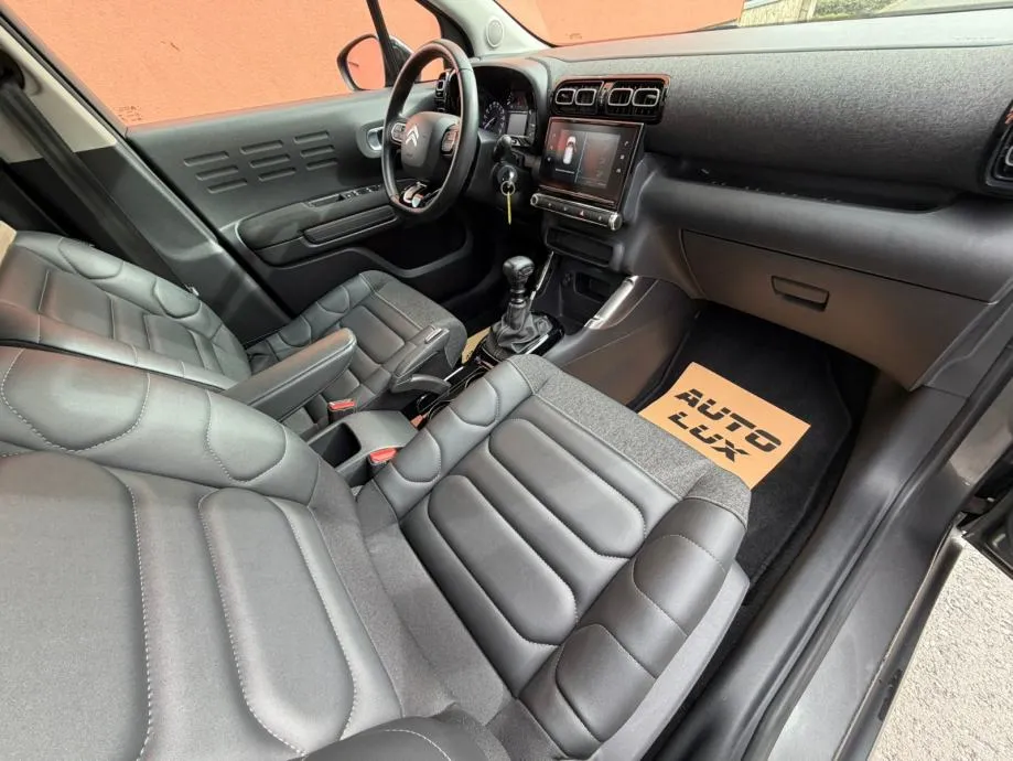 citroën c3 aircross 1.2•2021.g.•navi•senzori•leasing• - slika 13