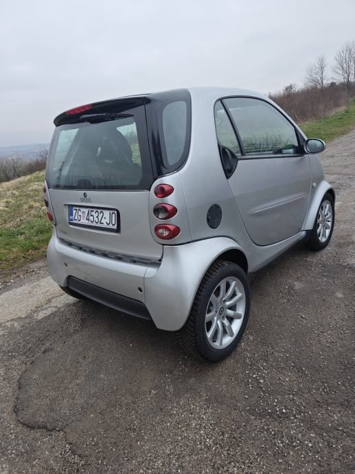 smart fortwo coupe pulse softip automatik - slika 4