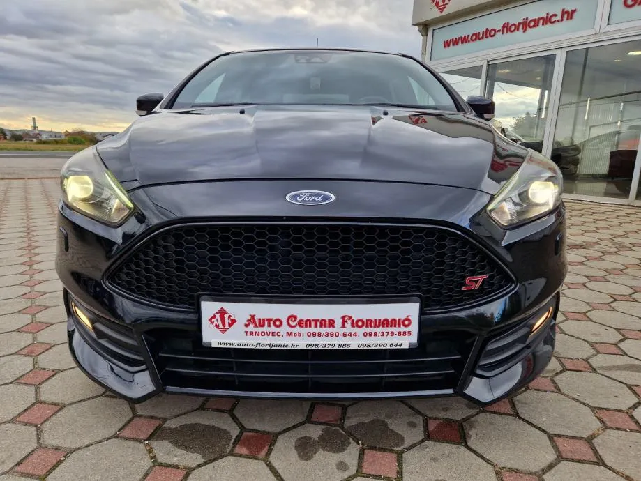 ford focus st performance 2.0 tdci 2015.,veliki servis , recaro, alu - slika 2