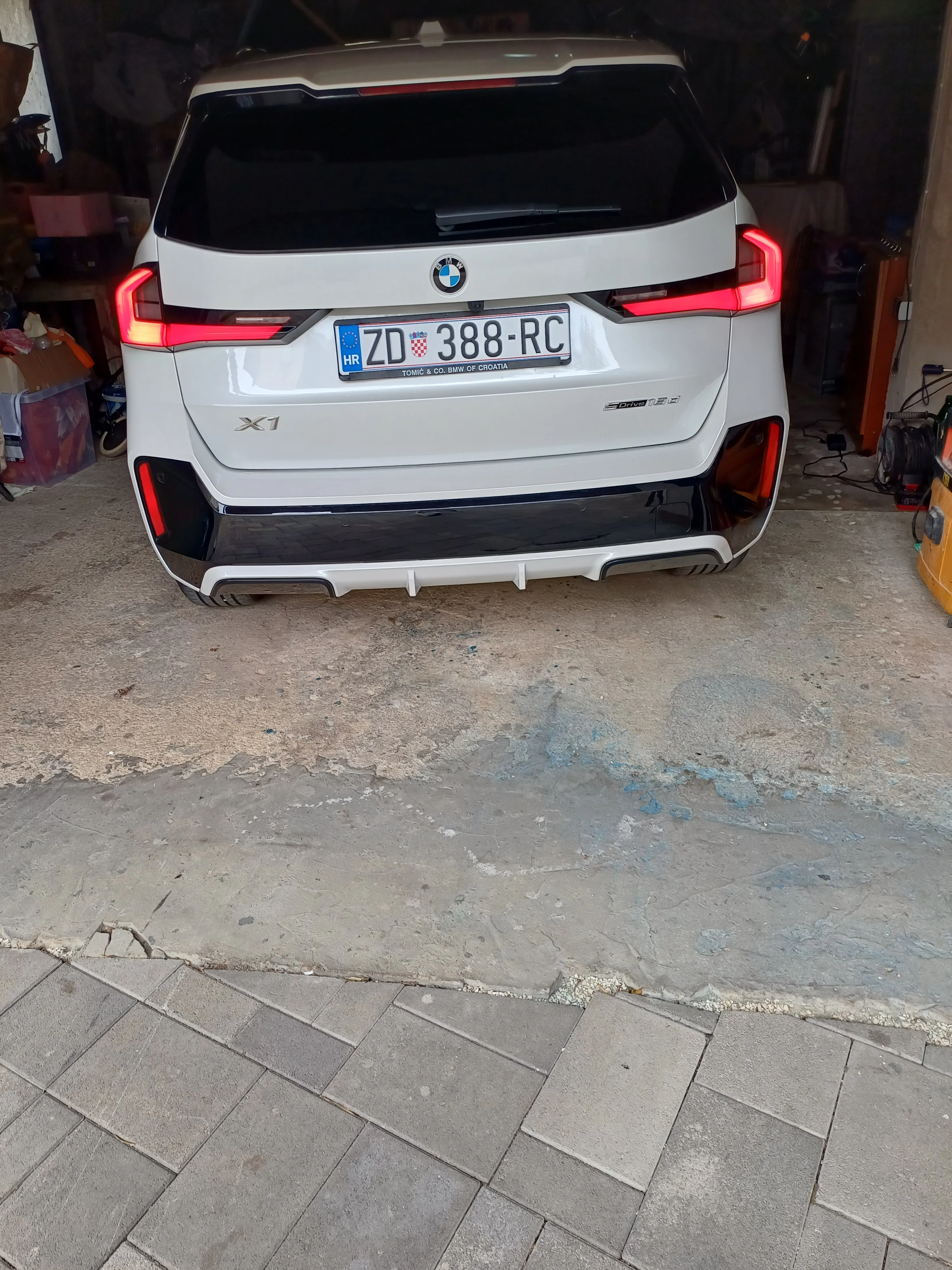 bmw x1 kupljen u tomića garancija 20 s drive m sport - slika 2