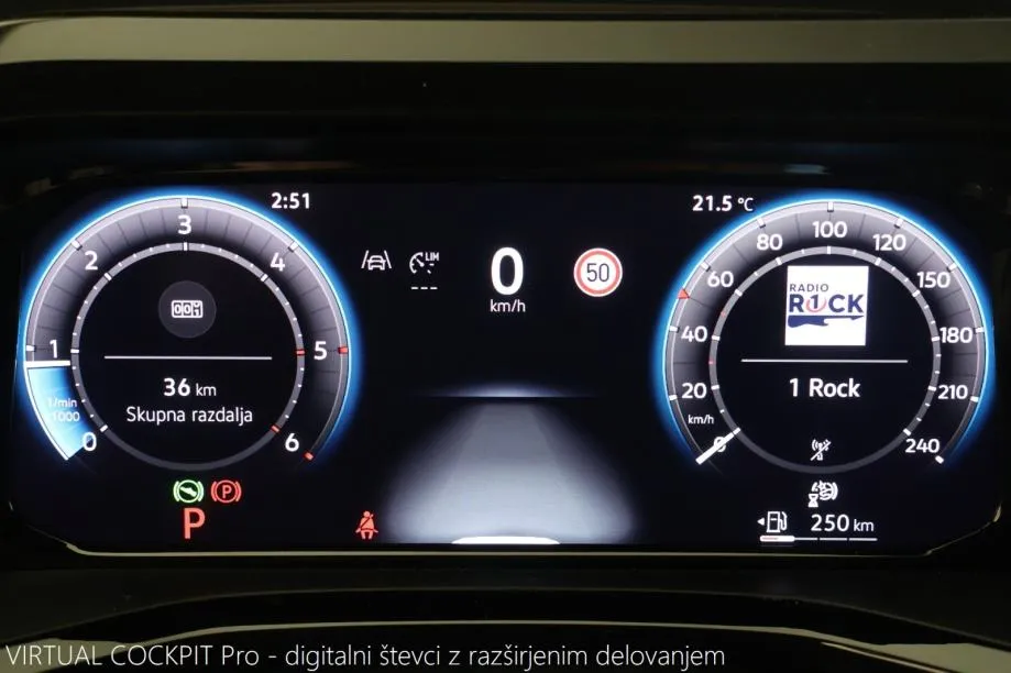 volkswagen multivan t7 n1 l2 2.0tdi dsg edition 150km el.klizna vrata - slika 11