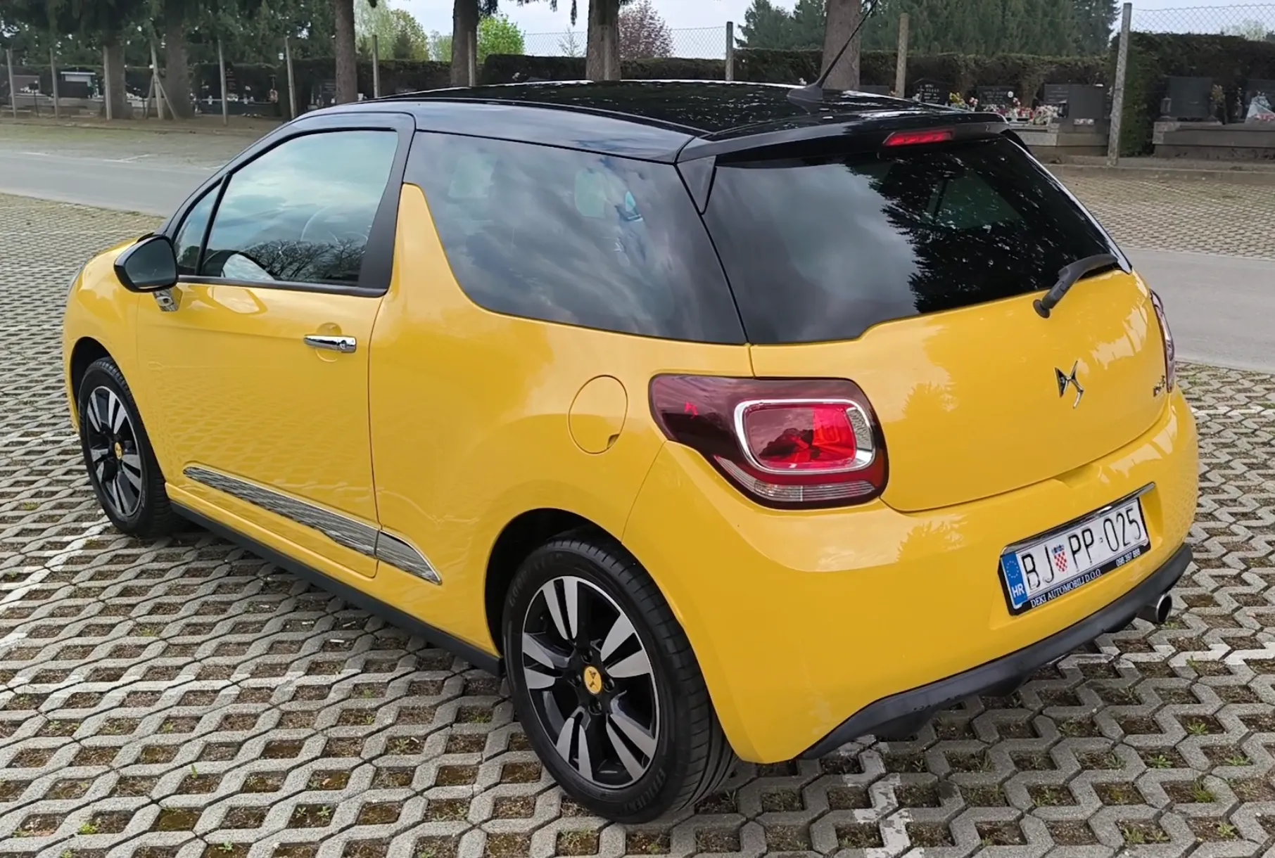 ds3, 1,2 puretech, sochic, kamera, ekstra stanje - slika 6
