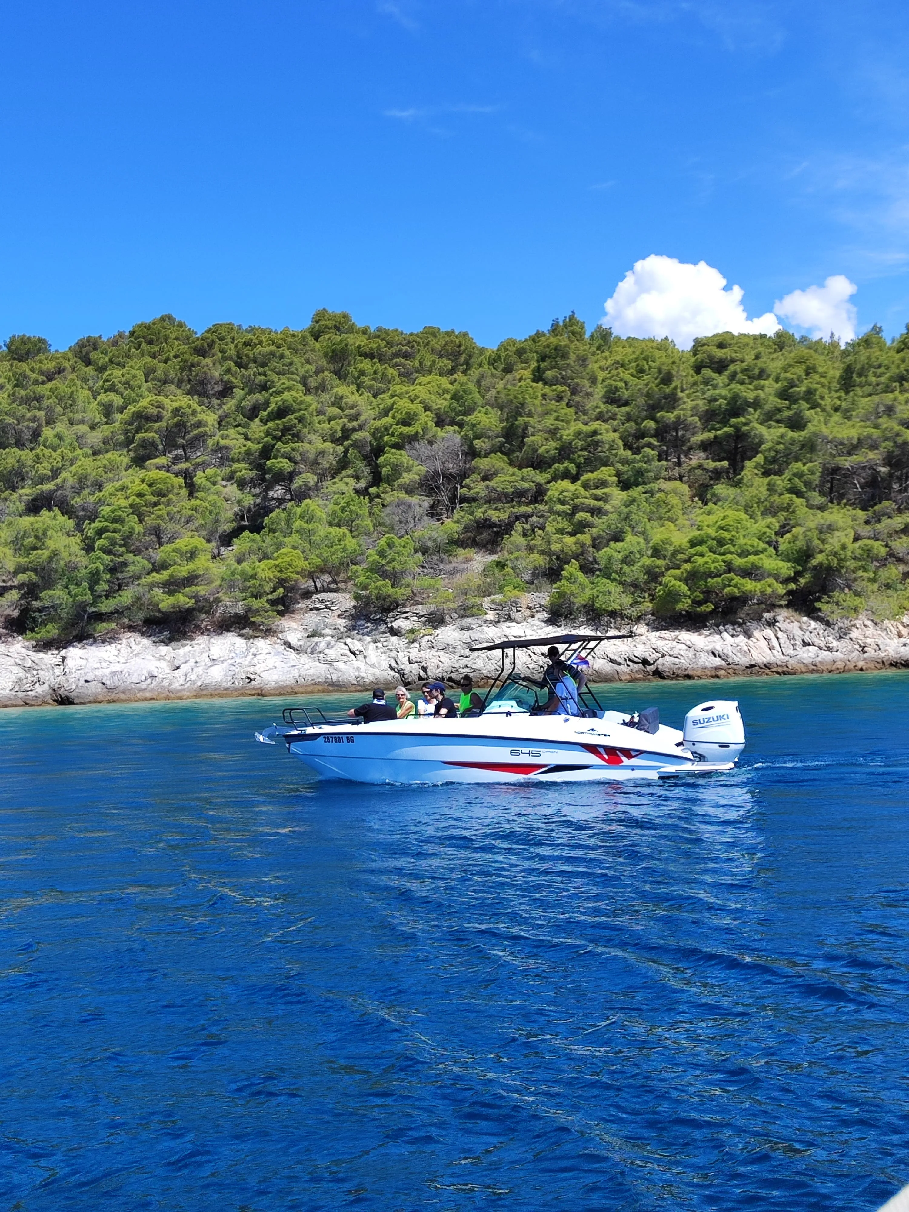 najam broda - northmaster 685 open - 175hp (2024) - slika 11