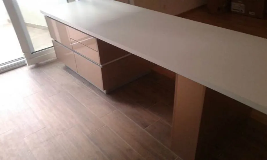 kuhinja zlatna visoki sjaj - slika 2
