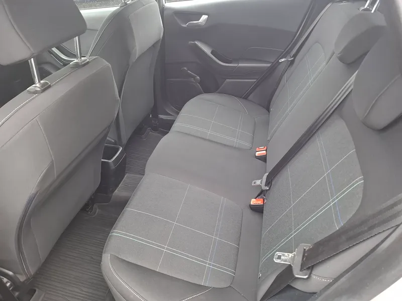 ford fiesta 1,0 ecoboost*100ks*climatronic*navigacija*park.kamera* - slika 8