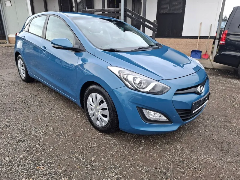 hyundai i30 1.4 crdi*trend*klima*park.senzori* - slika 3