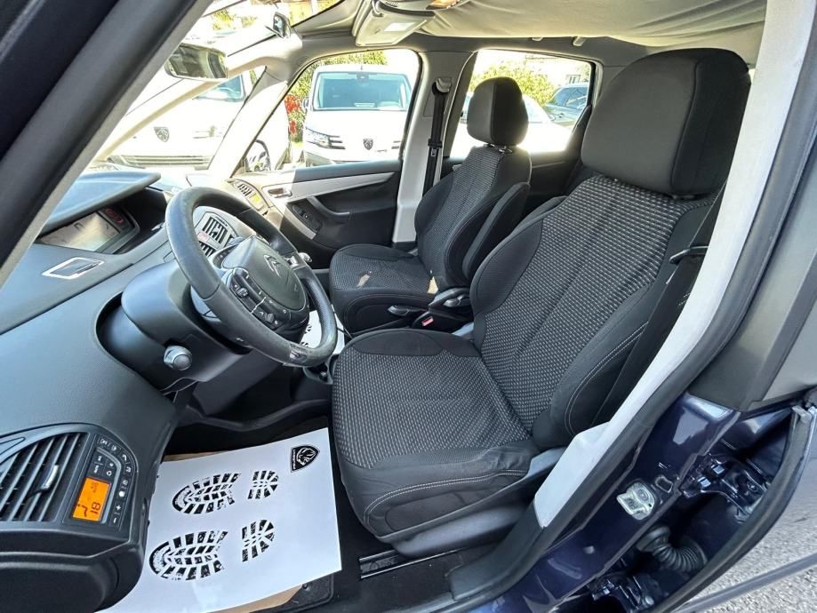 citroën c4 picasso 1,6 vti - 150.000km - garancija - reg 1 god !!! - slika 16