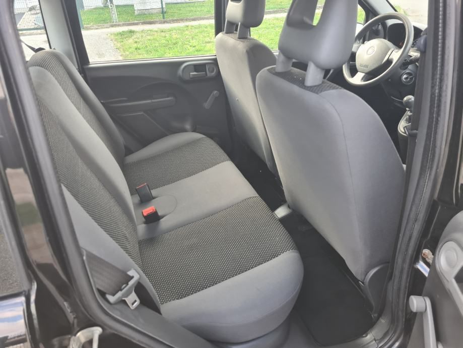 fiat panda 1,1,2009 god, 120000 km, klima,kartice - slika 8