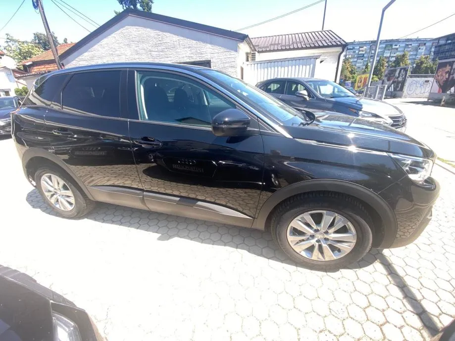 peugeot 3008 1,5 bluehdi automatik, navi, virtual, 4x garancija!!! - slika 4