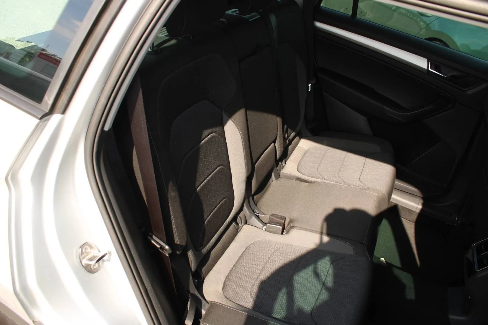 škoda kodiaq 1.5 tsi dsg *led; navigacija, kamera* - slika 11