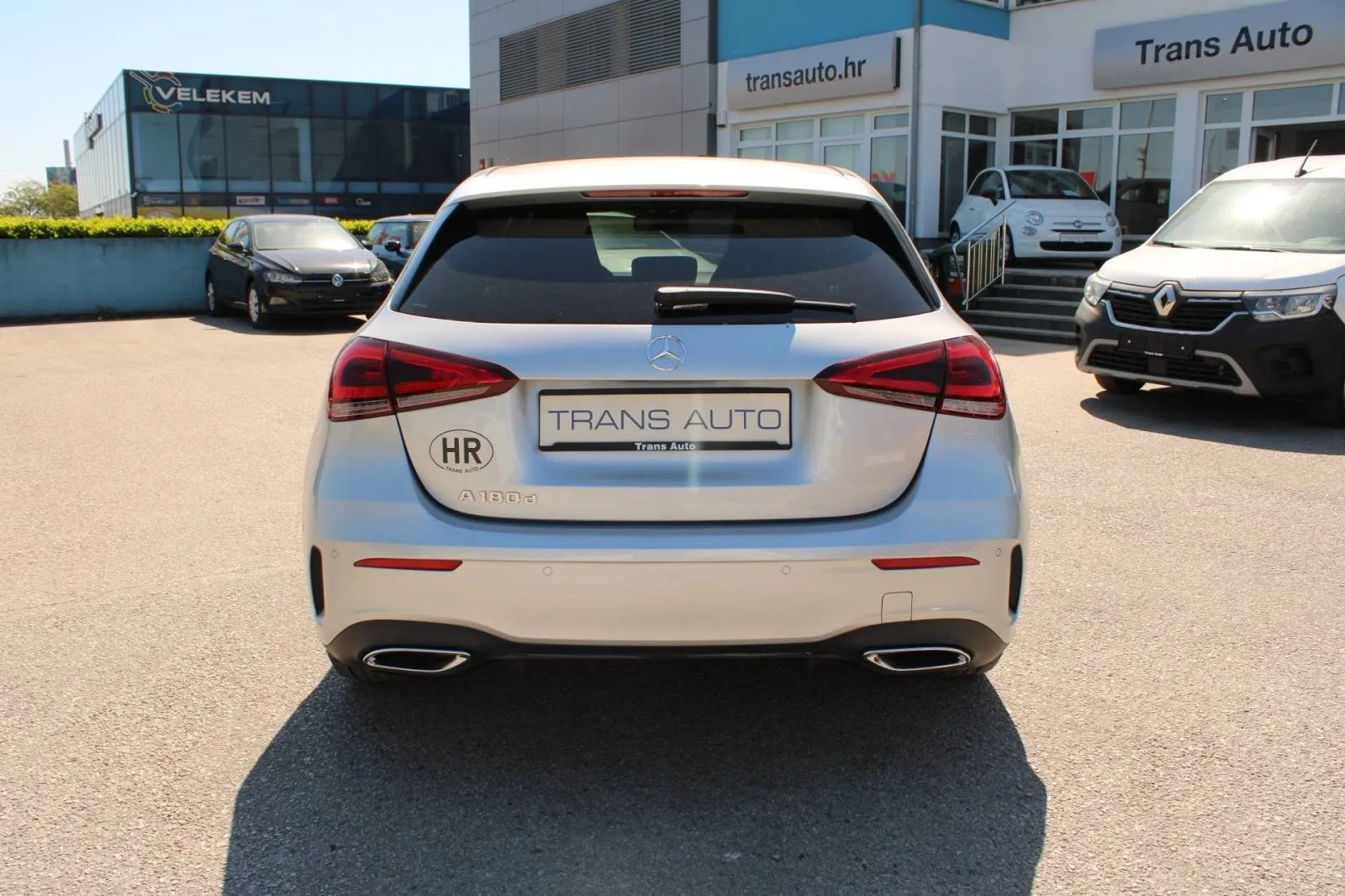 mercedes-benz klasa a 180d automatik amg *led, navigacija, kamera* - slika 6