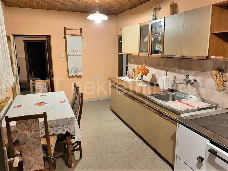 kuća prodaja hlebine 140 m2 - slika 12