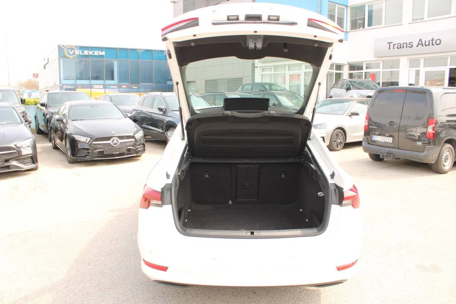 škoda octavia 2.0 tdi dsg - slika 9