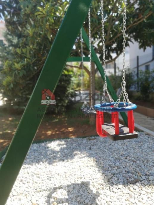 zadar-višnjik, samostojeća katnica sa 5 apartmana - slika 19