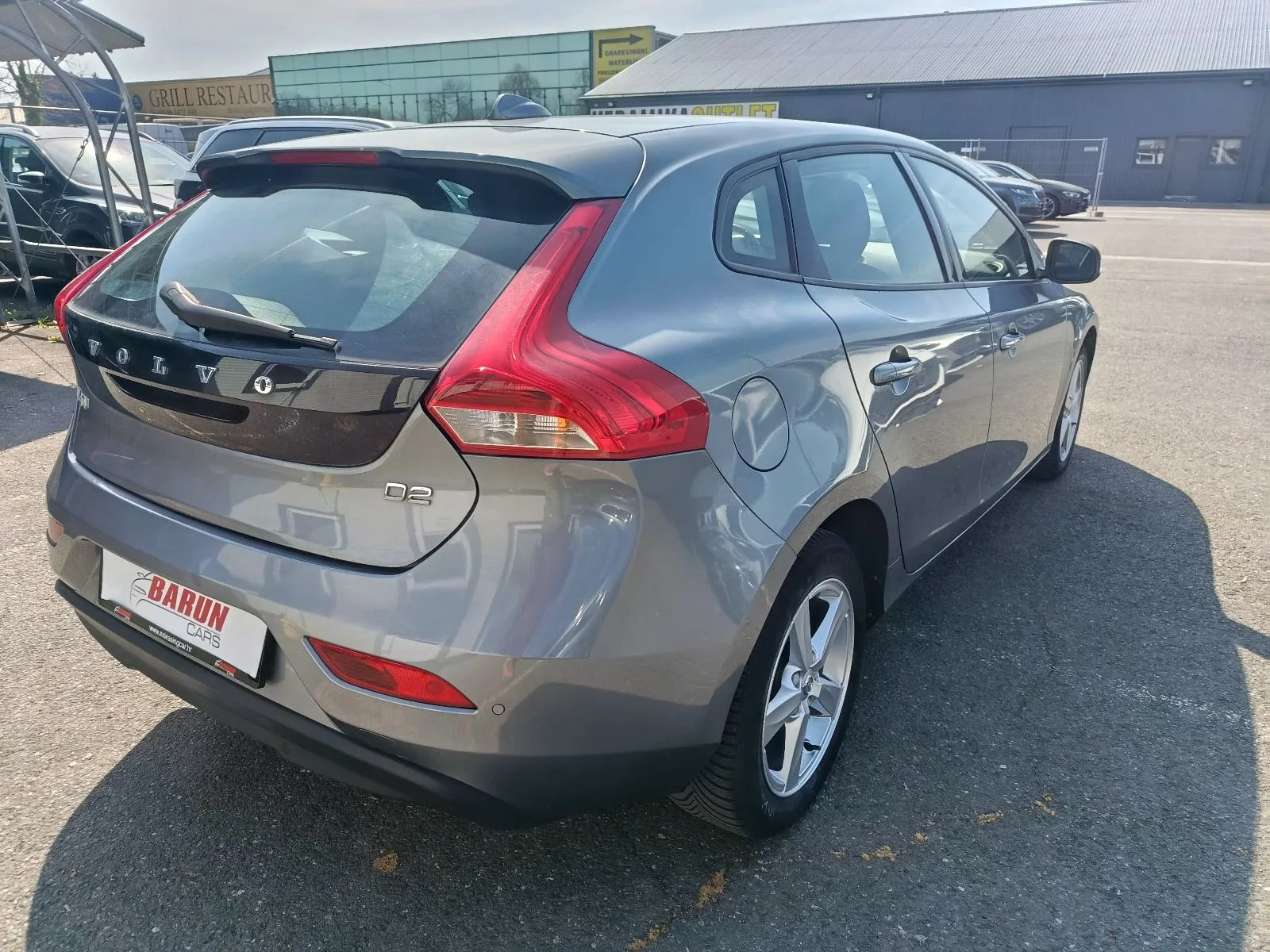 volvo v40,jamstvo. leasing - slika 6