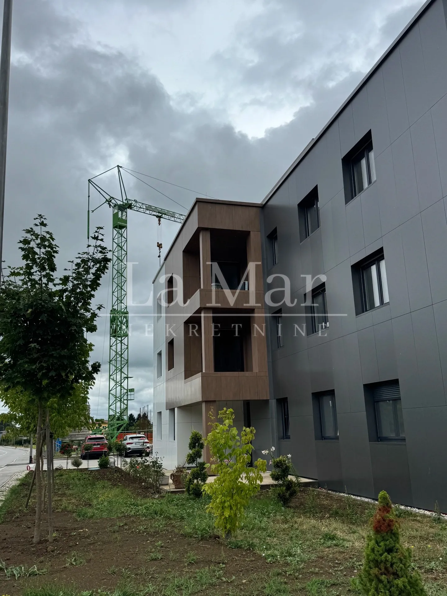 samobor- novogradnja - ii kat - s3- 93 m2 - slika 11