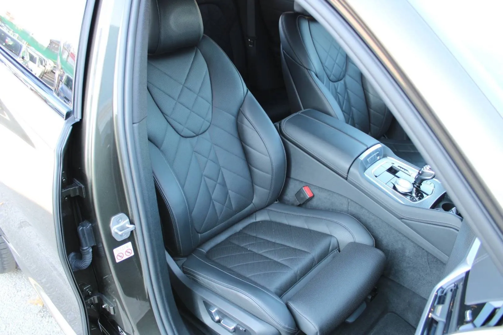 bmw x6 40d xdrive automatik m-paket *panorama, harman kardon, laser* - slika 21