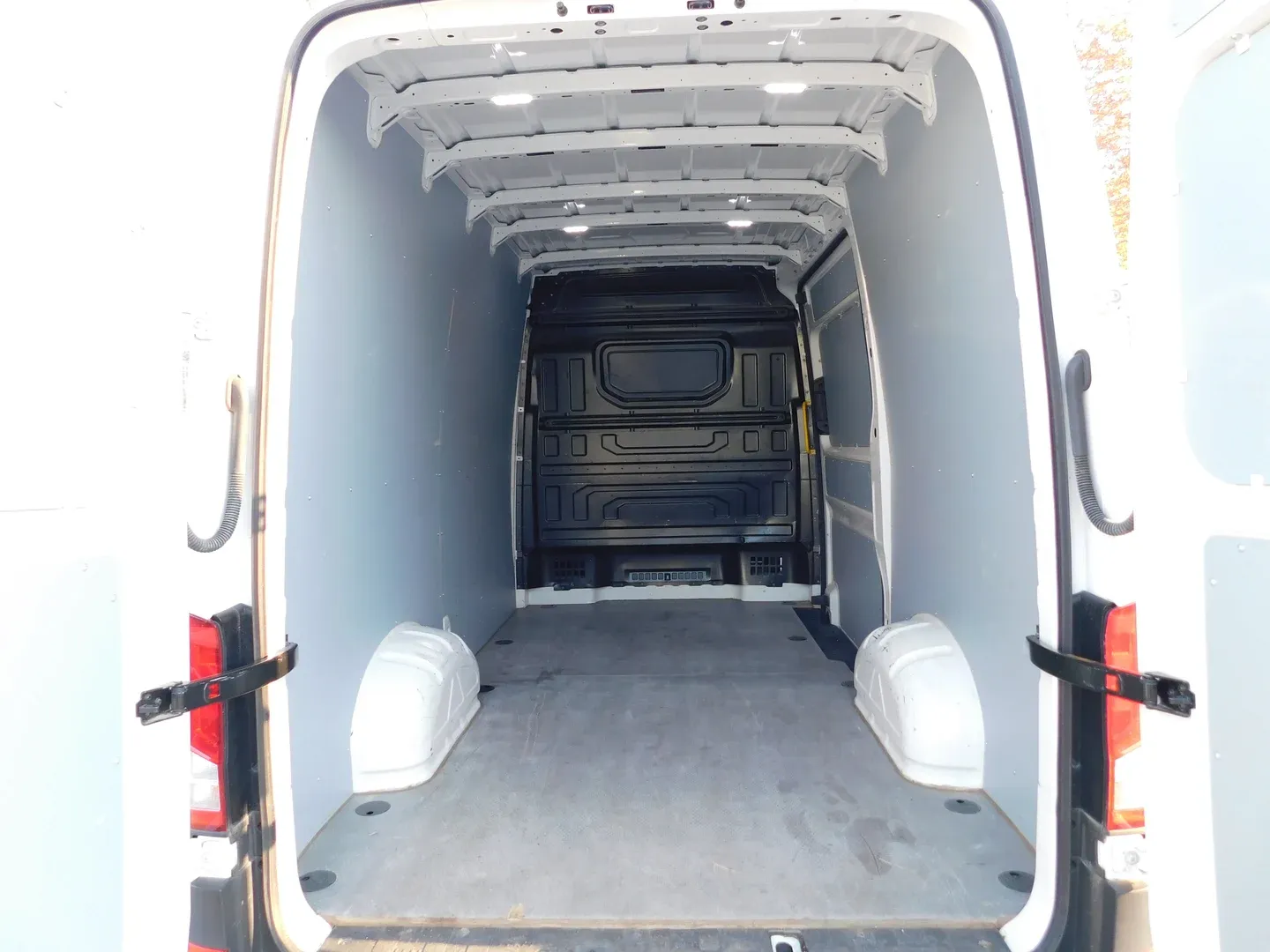12860 vw crafter 35 - slika 14