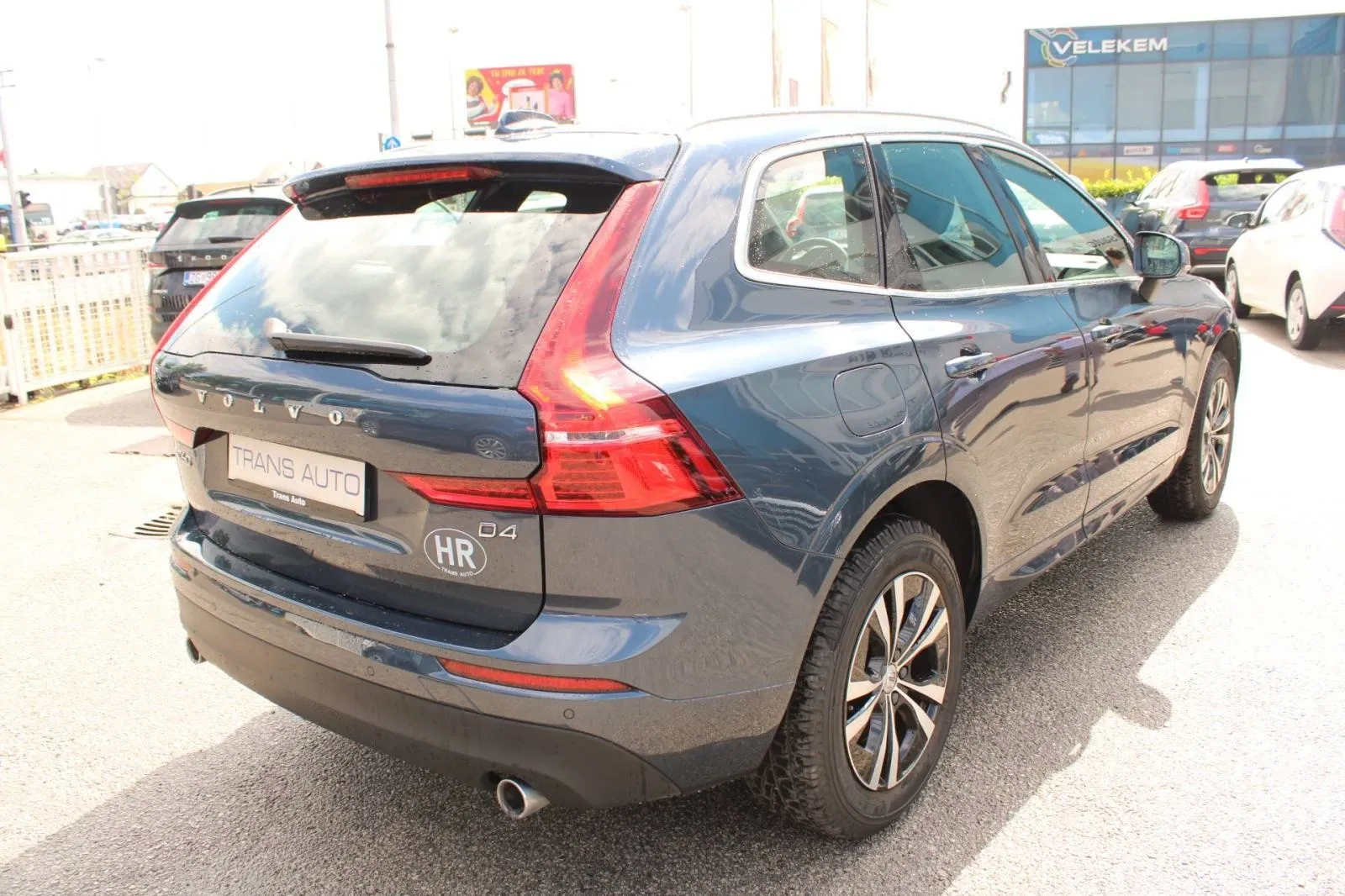 volvo xc60 2.0d automatik *led, navigacija, kamera* - slika 5