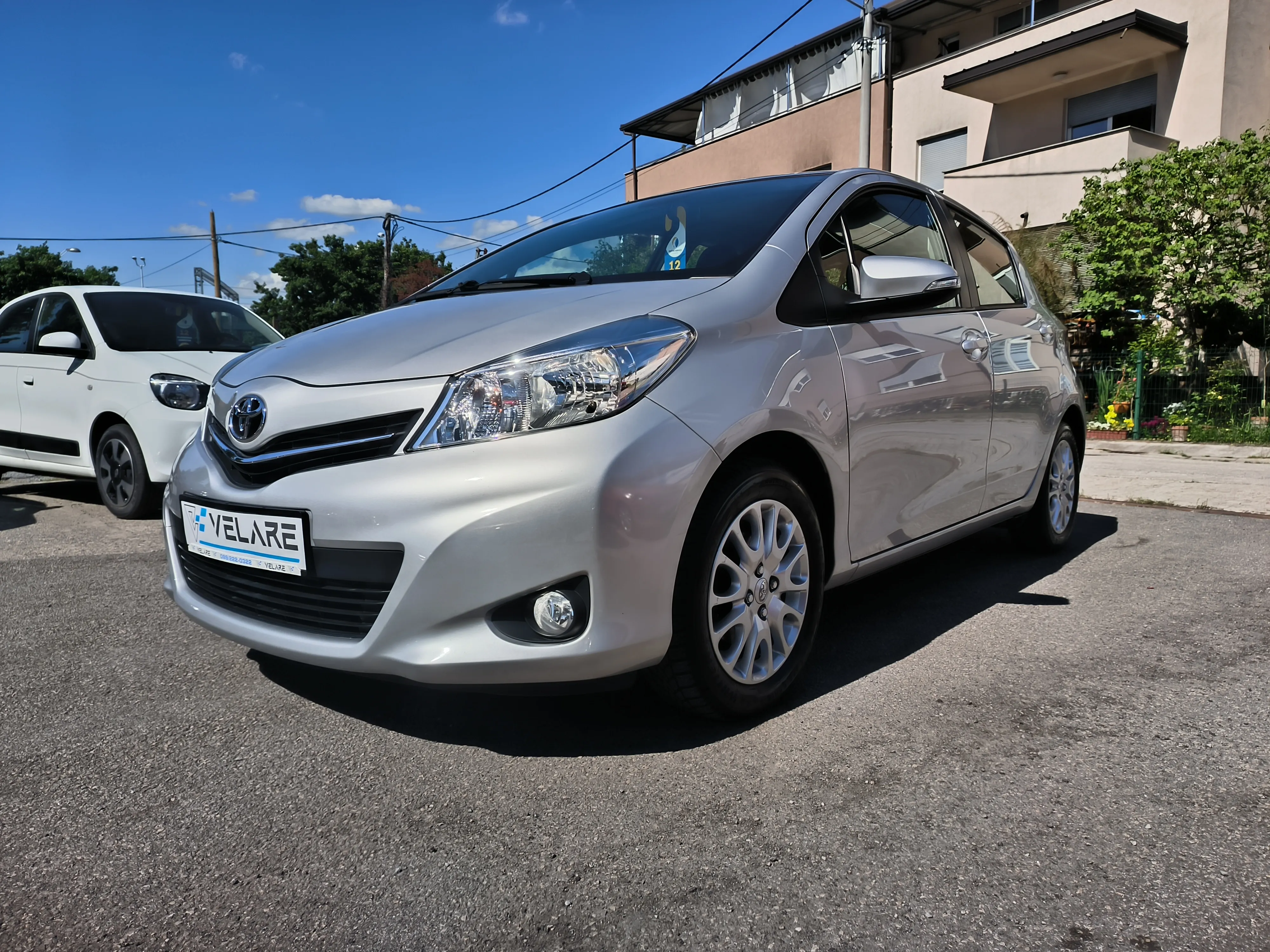 Toyota Yaris 1,0 VVT-i SOL, JAMSTVO, REG. 1 GODINU - Zagreb
