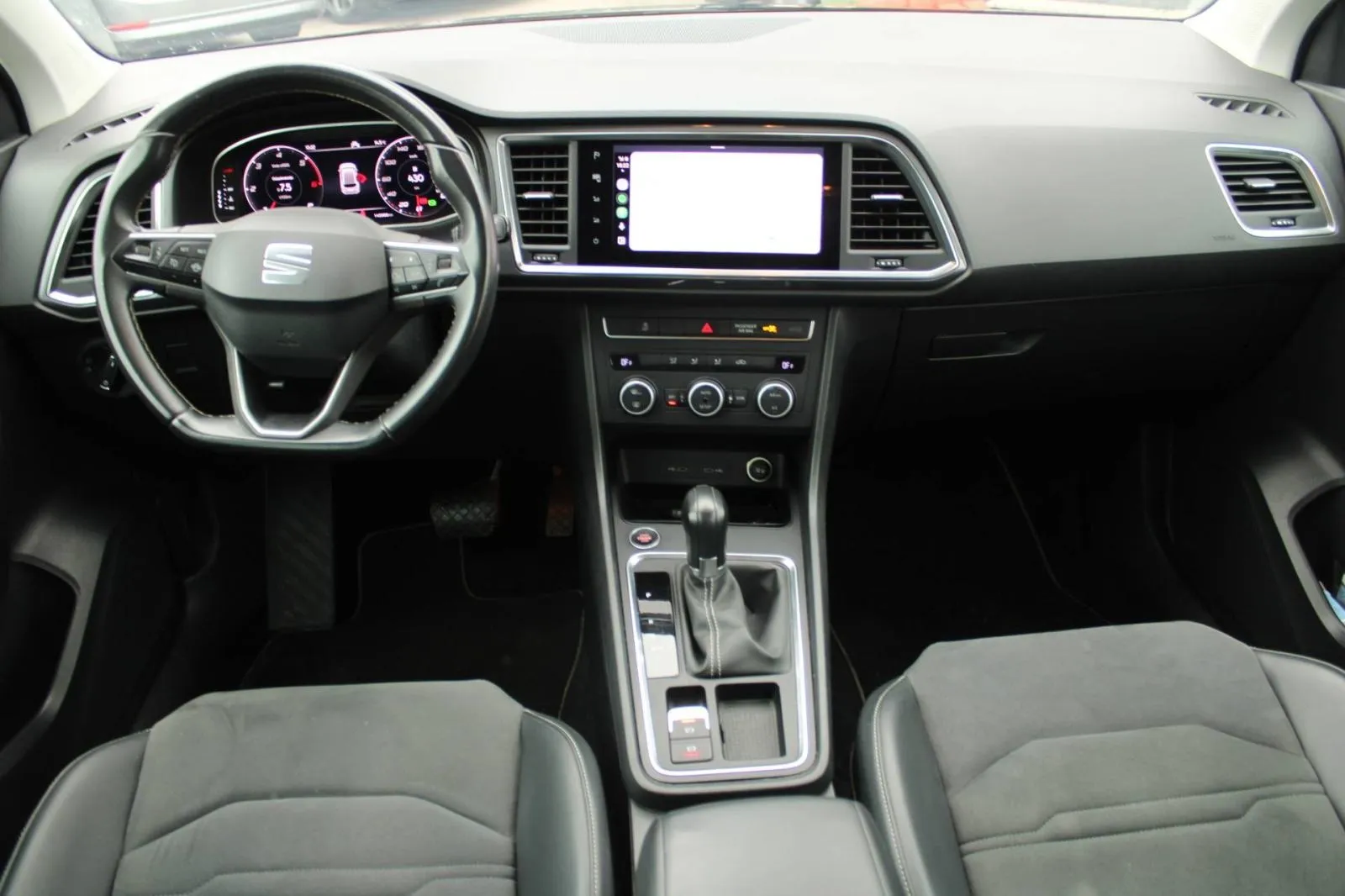 seat ateca 2.0 tdi dsg - slika 13