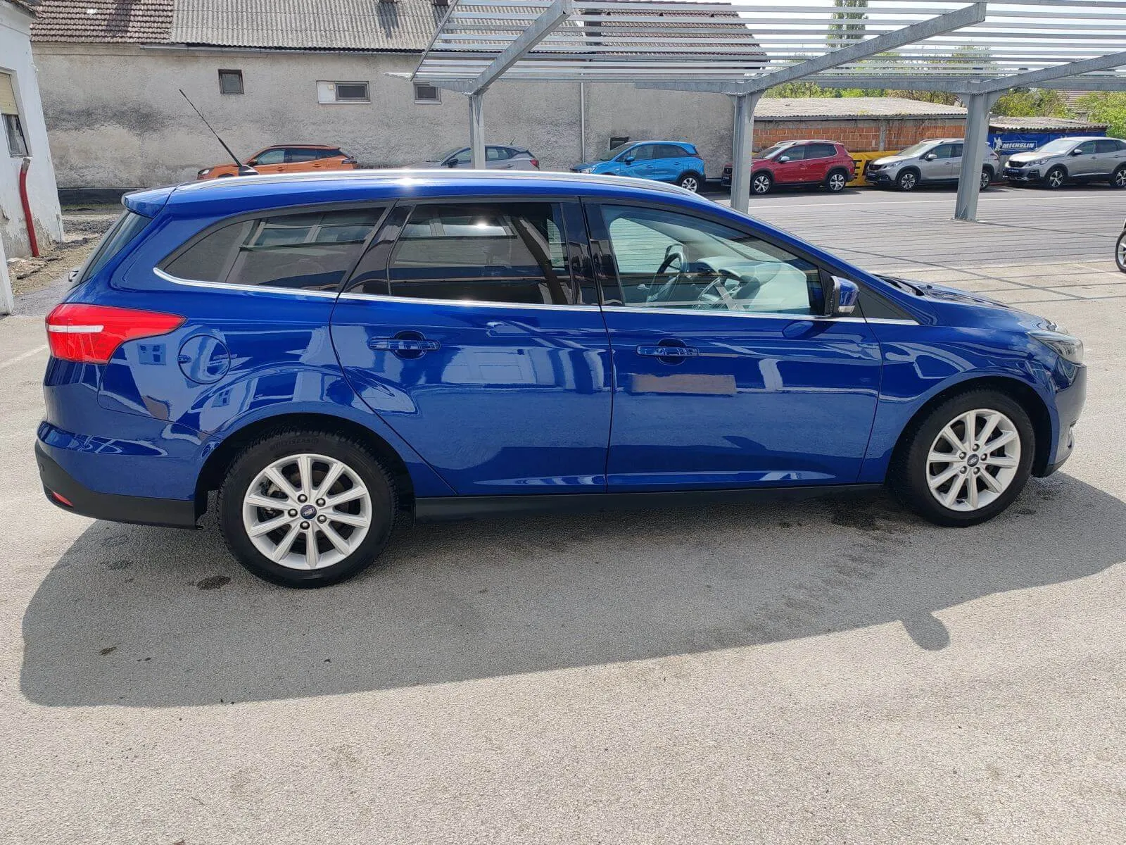 ford focus karavan 1,5 tdci - slika 6