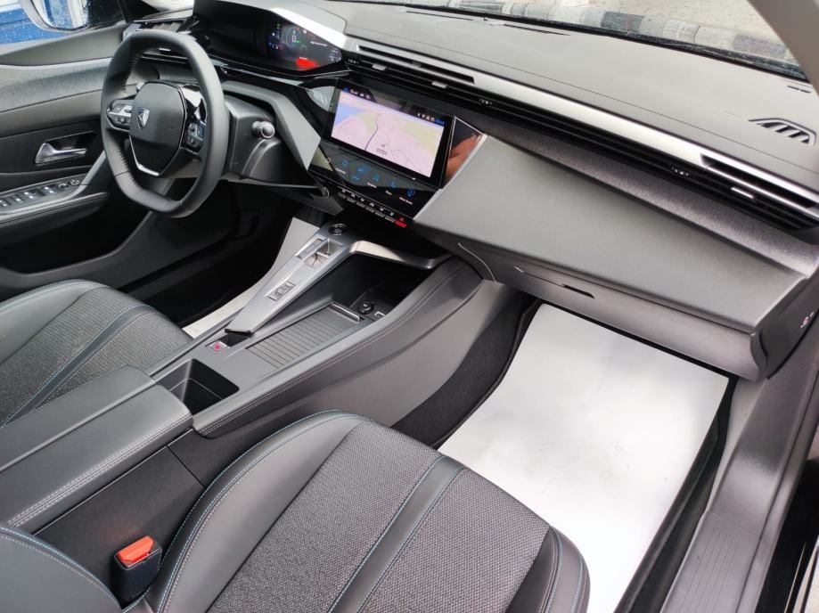 peugeot 308 allure hybrid - plug in - full oprema - reg 1 god ! - slika 10