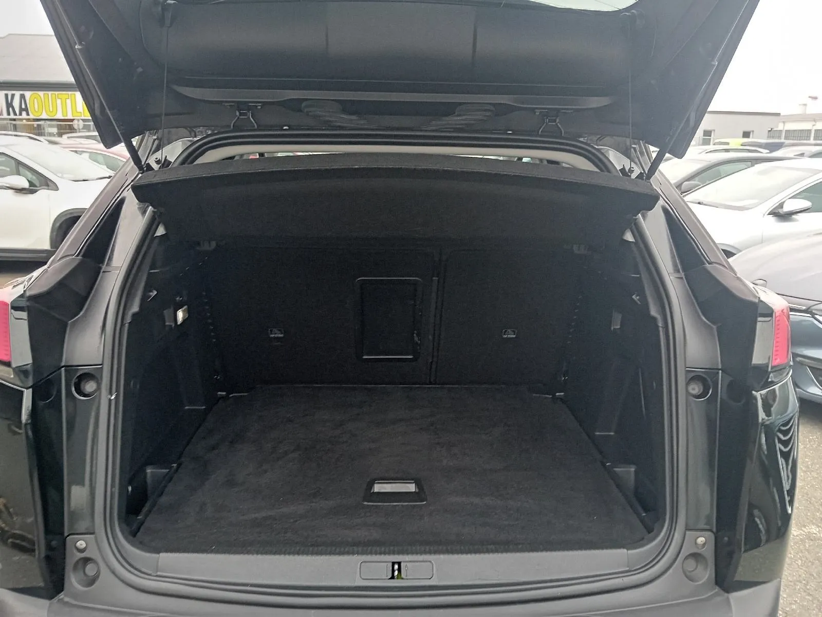 peugeot 3008 1,6 bluehdi automatik,do 2 godine jamstva,u sustavu pdv-a - slika 2