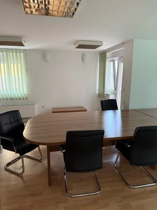 poslovni prostor - najam, 8 ureda, zadar-relja, centar grada! 2. kat! - slika 3