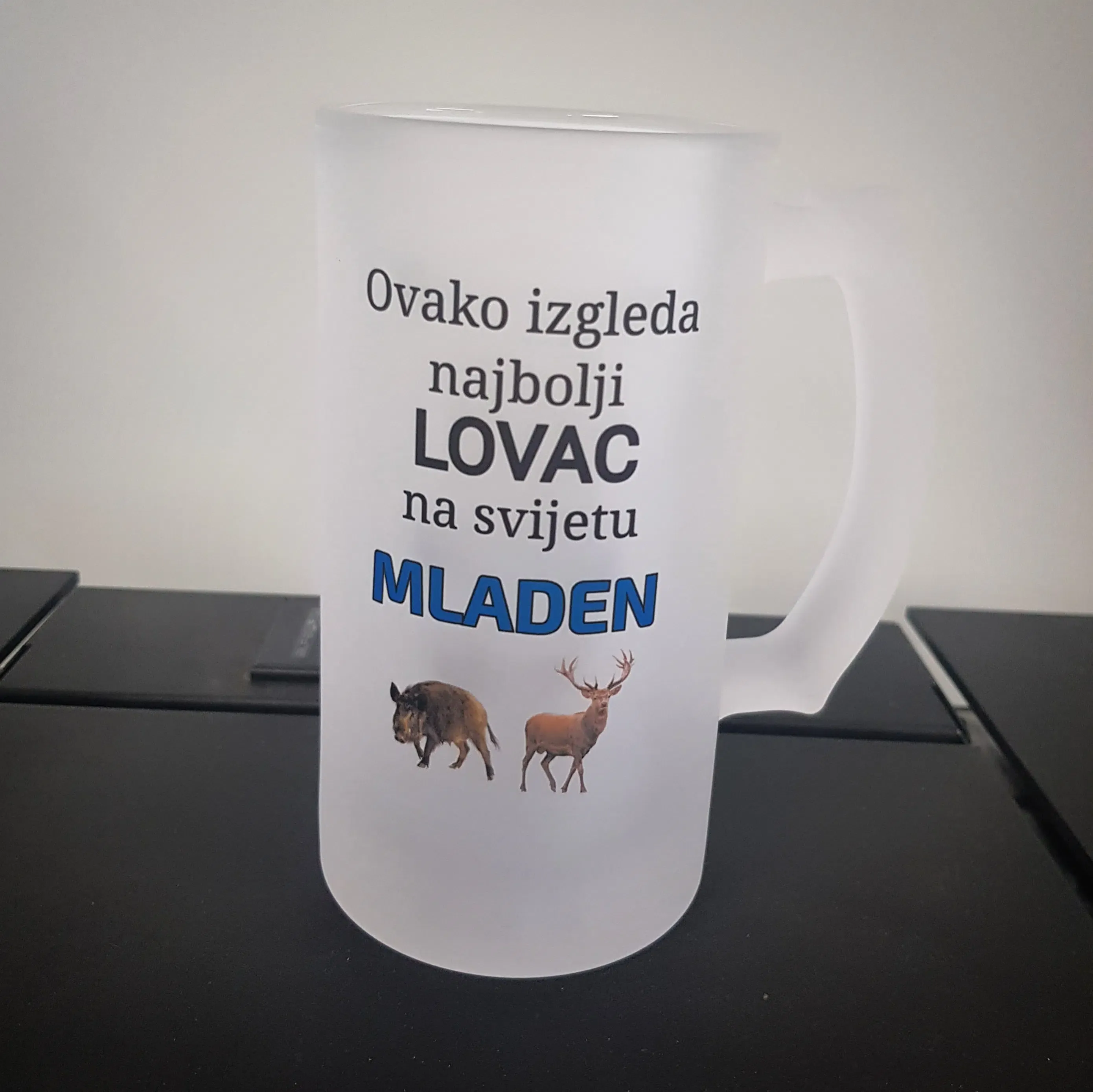 https://larus-pokloni.hr/proizvod/magicna-carobna-salica/ - slika 3