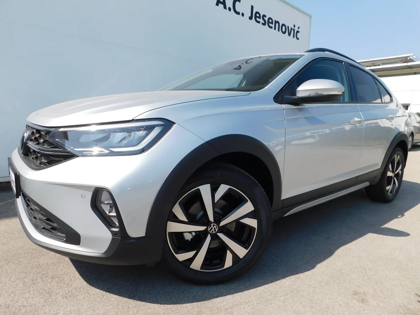 12804 volkswagen taigo 1.0 tsi life plus - slika 7