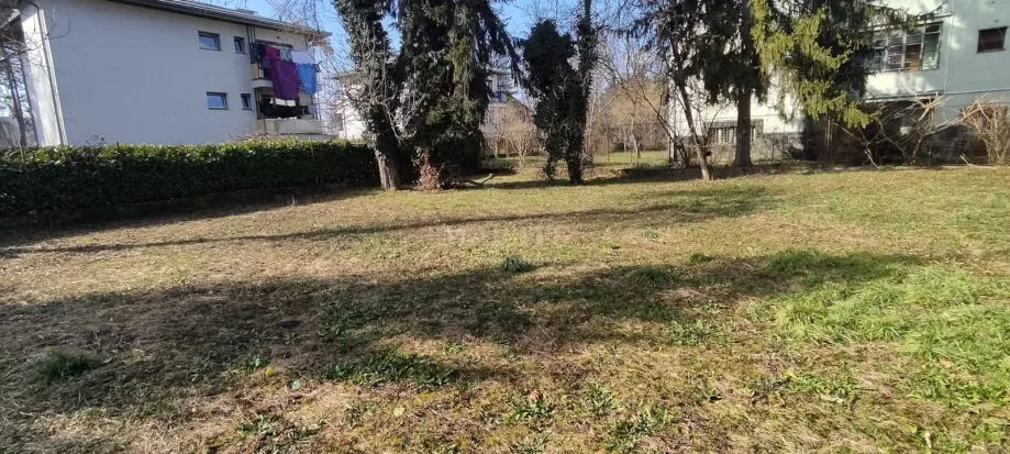 elitna lokacija, karlovac, građ. zemlj., 587 m2 - slika 3