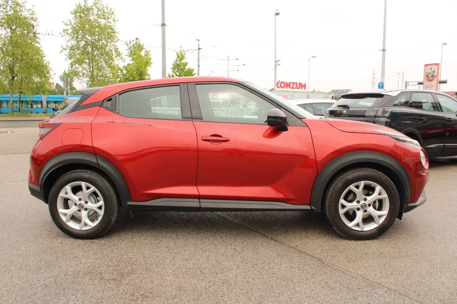 nissan juke 1.0 dig-t *navigacija, kamera* - slika 4