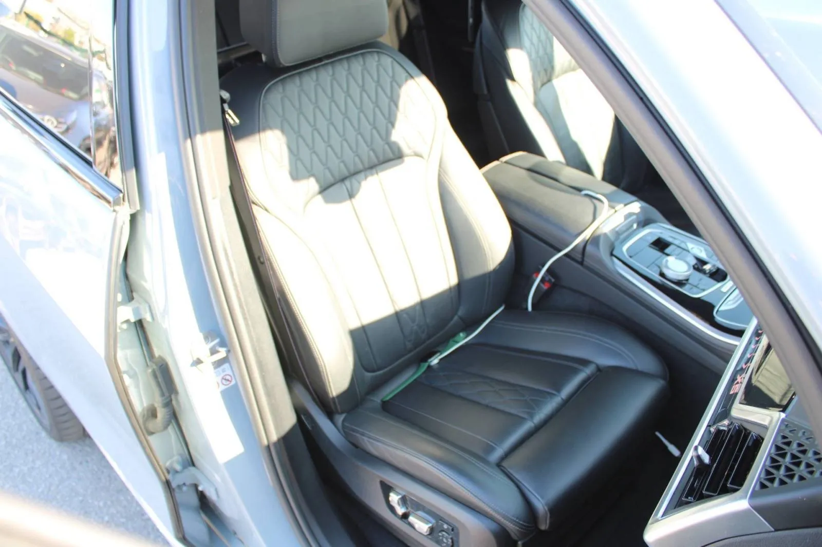 bmw x5 xdrive 40d m-paket *panorama, soft close, head-up* - slika 15