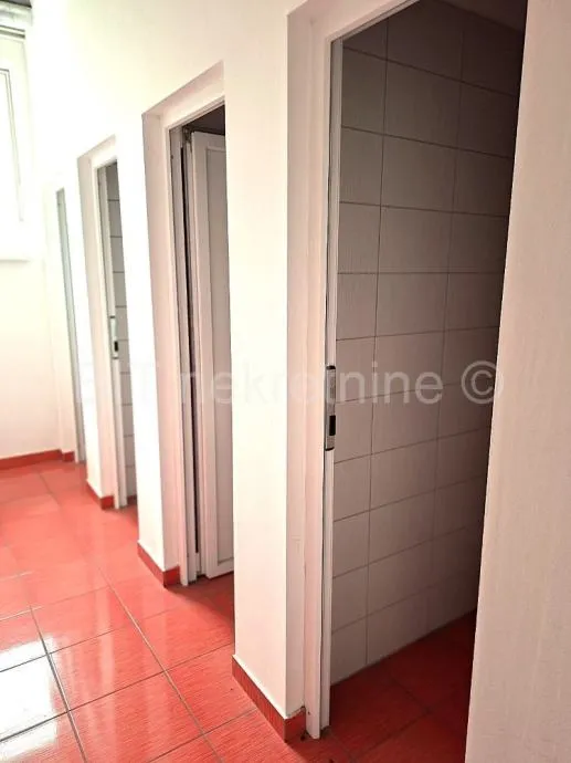 poslovni prostor prodaja centar 1500 m2 (prodaja) - slika 17
